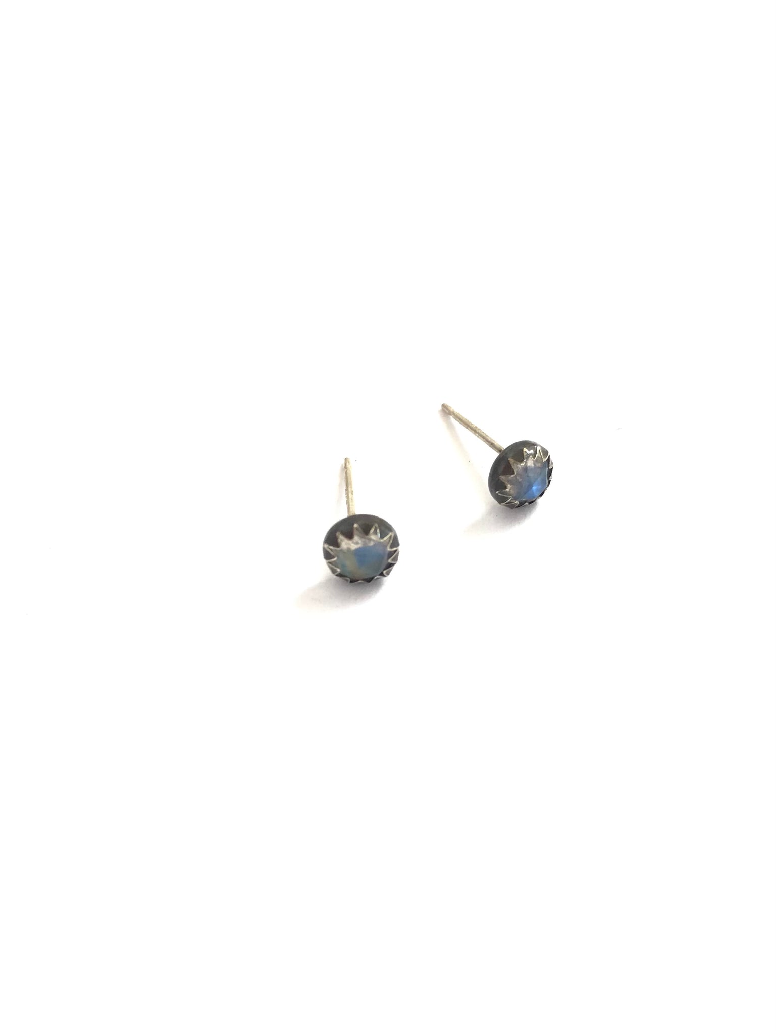 Moon Ray - studs