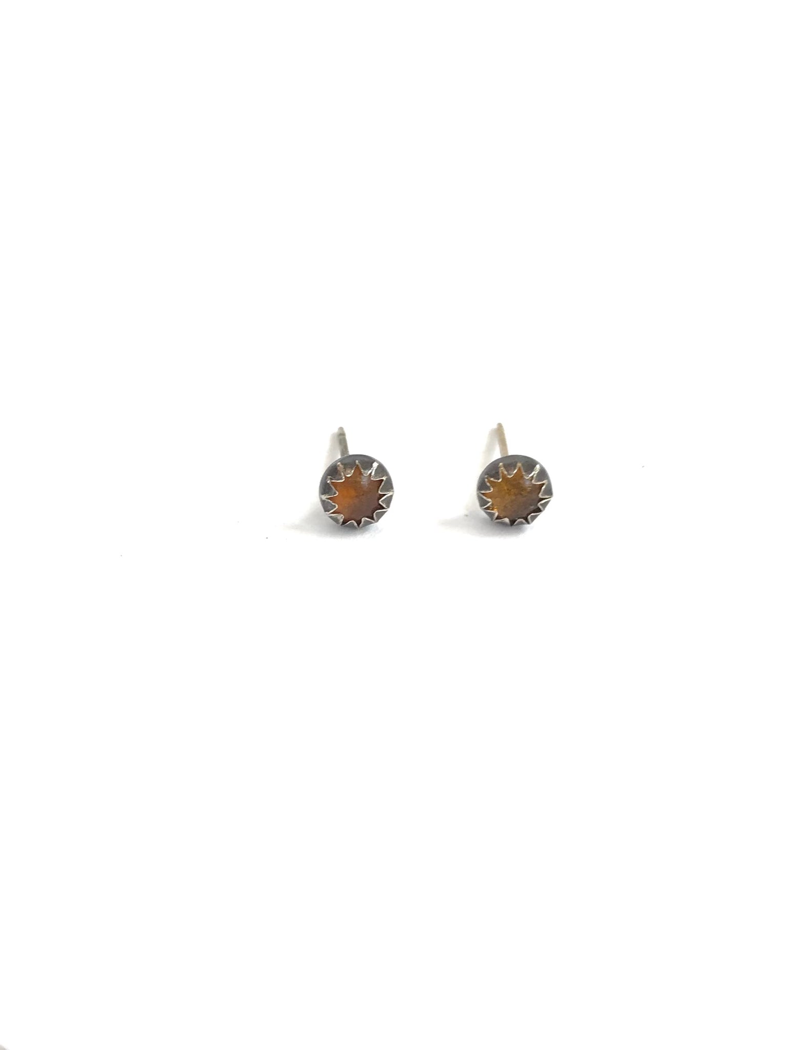 Alya - studs
