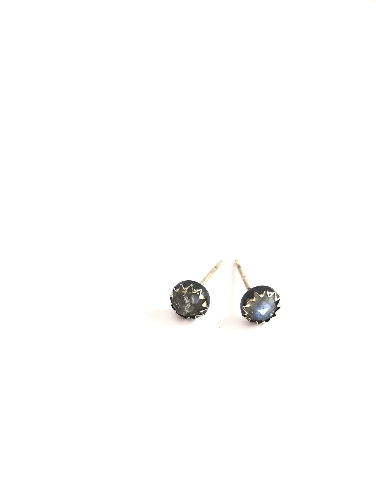 Dark Moon - studs