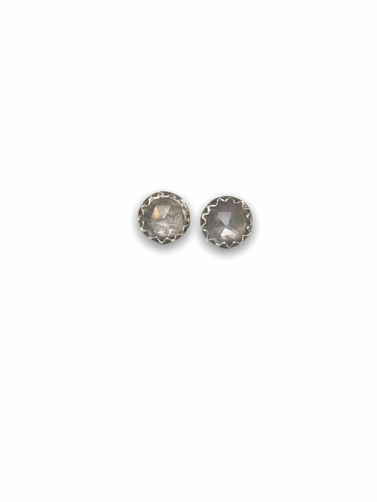 Clarity - studs
