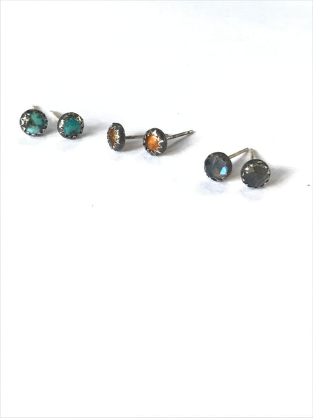 Elara - studs